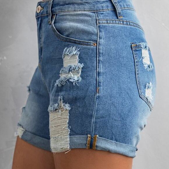 Dreamkue Women's Distressed Rolled Hem Jean Shorts Size Large - Picture 4 of 5